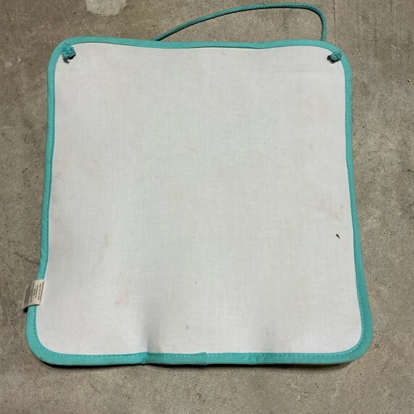 Lovevery The Realist Play Kit - 19-21 months - Picture 8 of 14